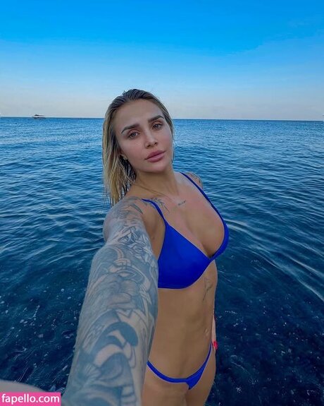 Bruna Rotta model best archive