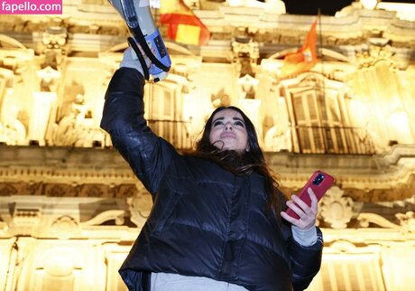 Santaolalla exclusive actress gallery