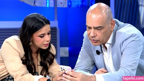 Santaolalla star adult pics