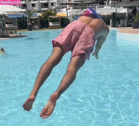 Santaolalla star sex gallery