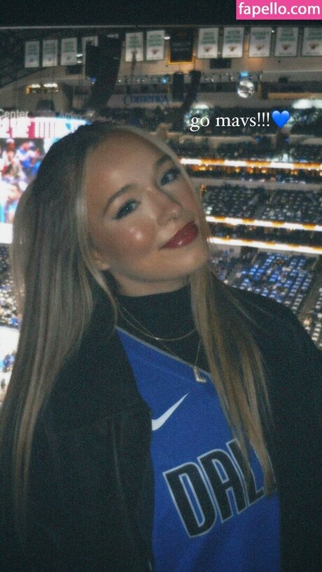 Lynzie Fulton nudes pornstar galleries