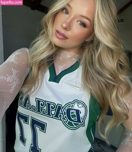 Lynzie Fulton pornstar hd pictures