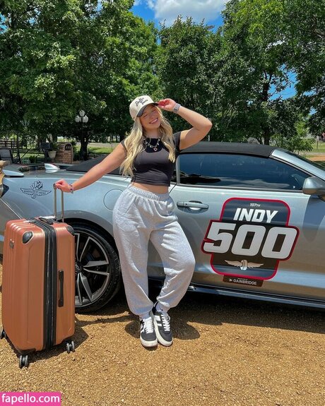 Lynzie Fulton sex actress pics