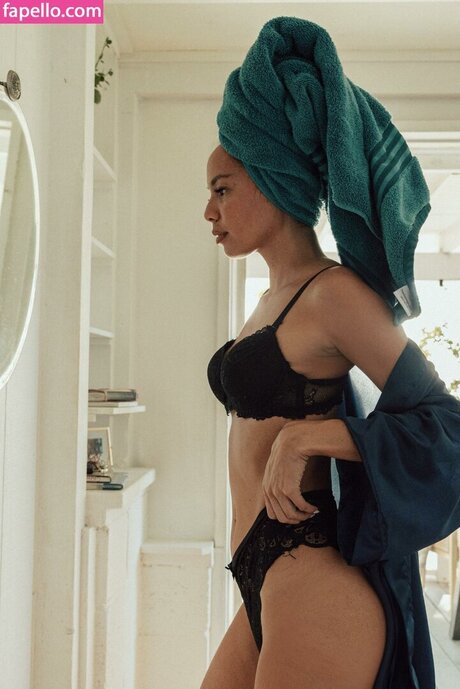 selahvie123 model free pic