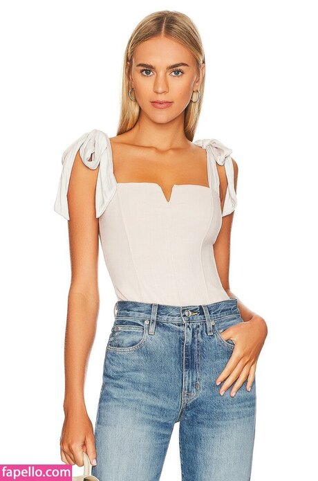 Lola Moon nice star archive