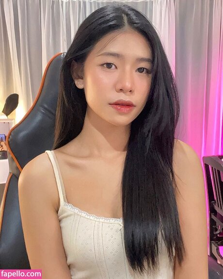 ttanuae art star photo