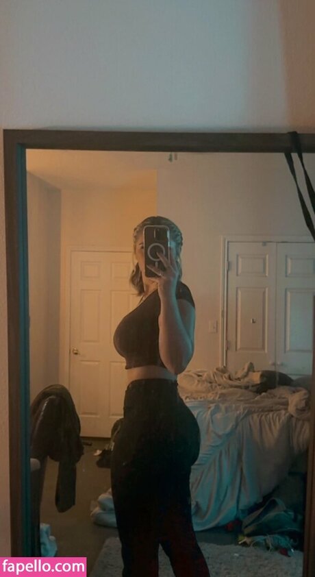 Lillianjl_ naked star pic