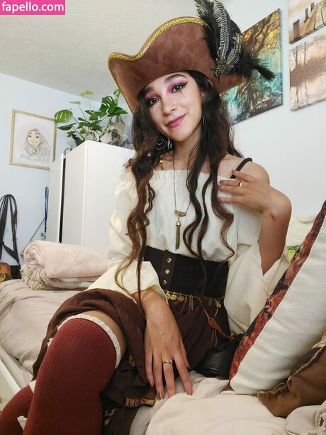 AlineFouche model pretty archive