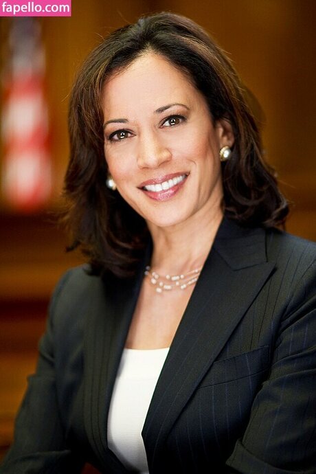 Kamala Harris best model pics