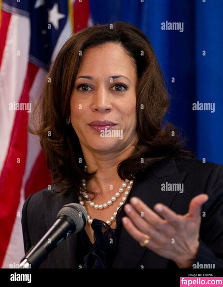 Kamala Harris pornstar nudes pic