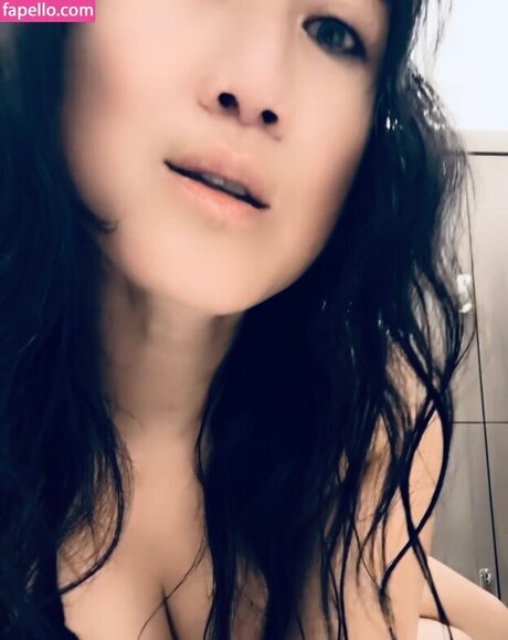 Bishou Star sex model img