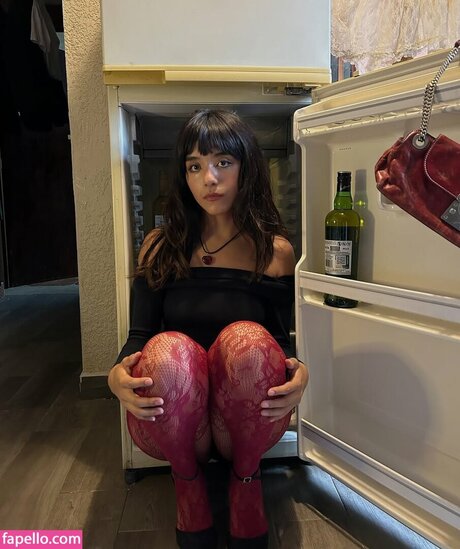 Om4ly nudes actress picture