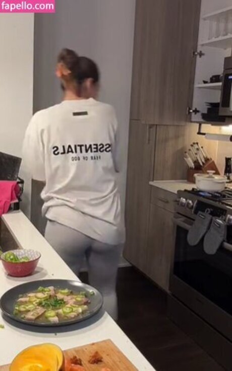 adolladola porn model pics