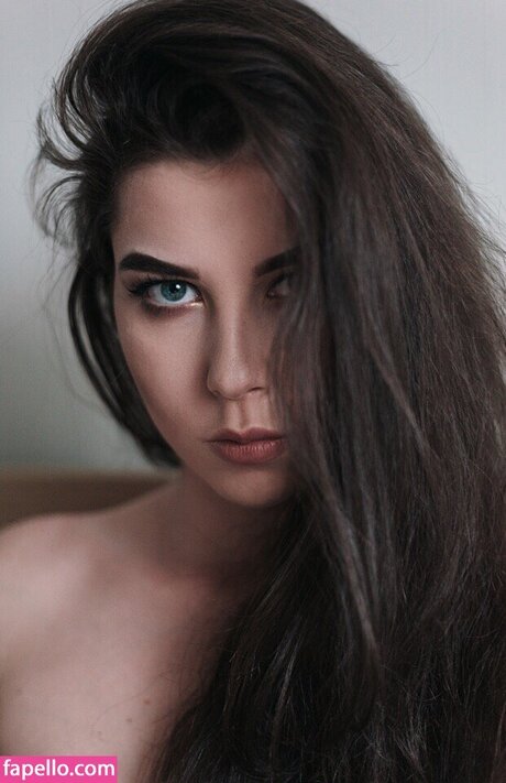 Katarina Shterenberg erotic model images