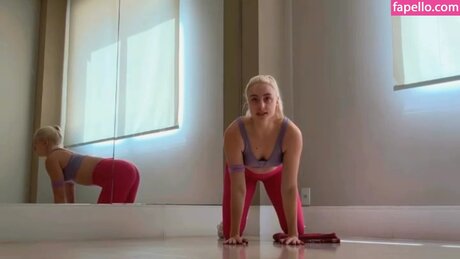 Renata Schneider perfect actress pic