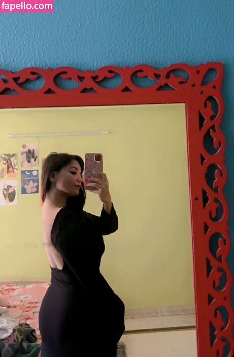 Nishi Tanwar pornstar free images