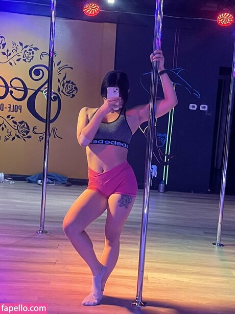 tarantunya porn star archive