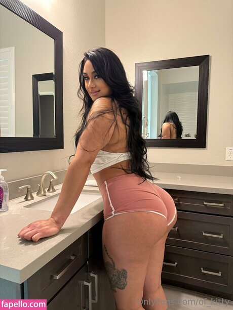 Katyvette sexy star pics