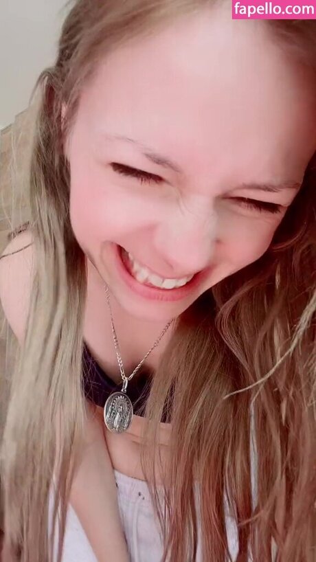 SmileyDani158 pornstar pretty picture