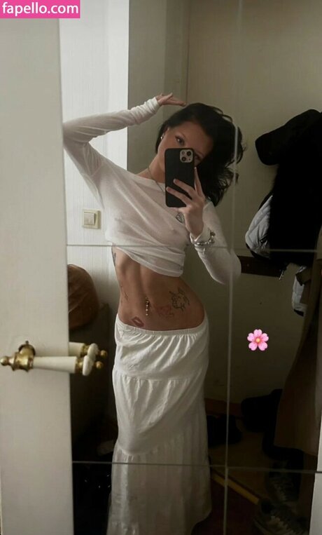 Neea Kuosmanen star perfect gallery