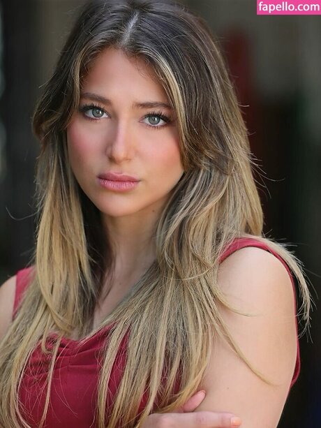 Katsiaryna Kavaleva pornstar naked pics