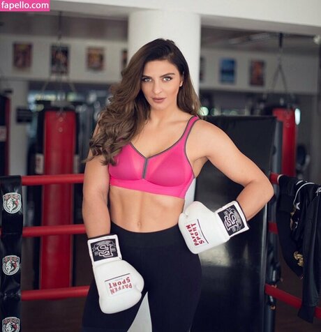 Christina Hammer Profile pic