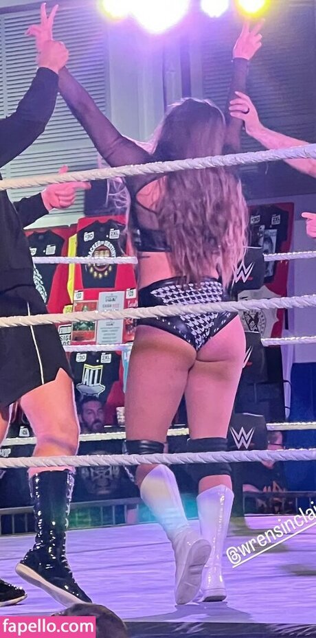 Wren Sinclair model xxx gallery