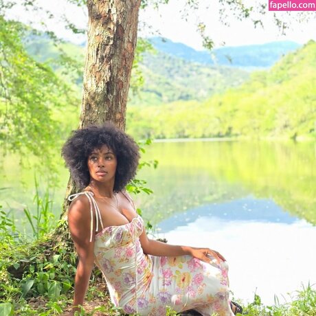 Jessica Nahomy art actress gallery