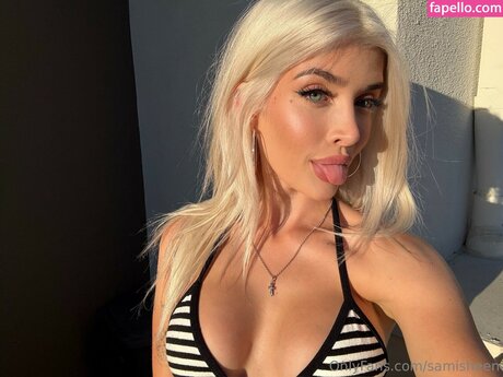 Sami Sheen naked pornstar photo