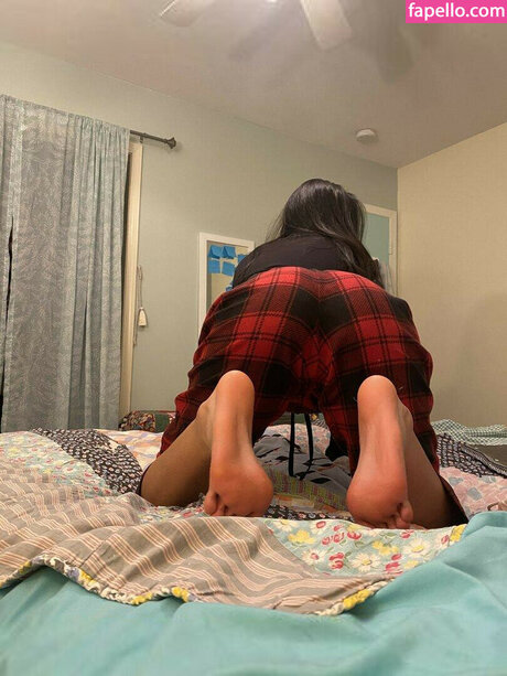 peytonnori naked actress pics