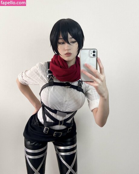 Timuko erotic actress photos