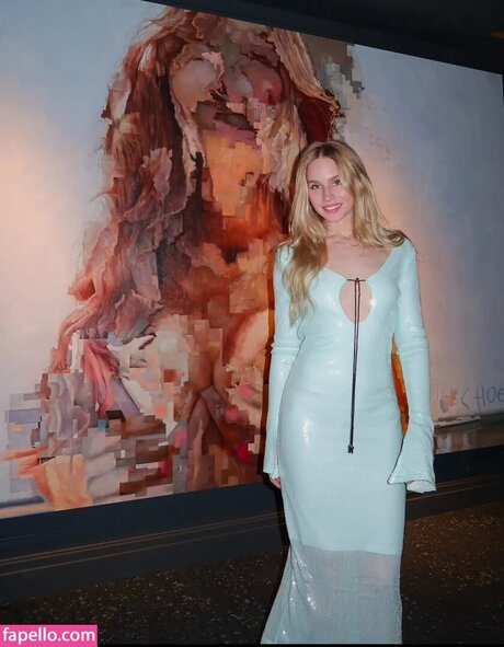 Colette Cherry top actress gallery