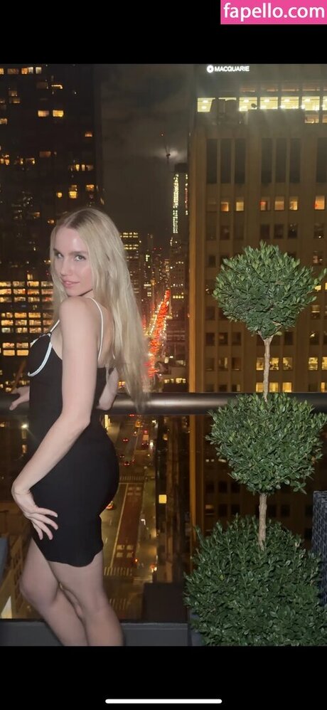 Colette Cherry pornstar adult galleries