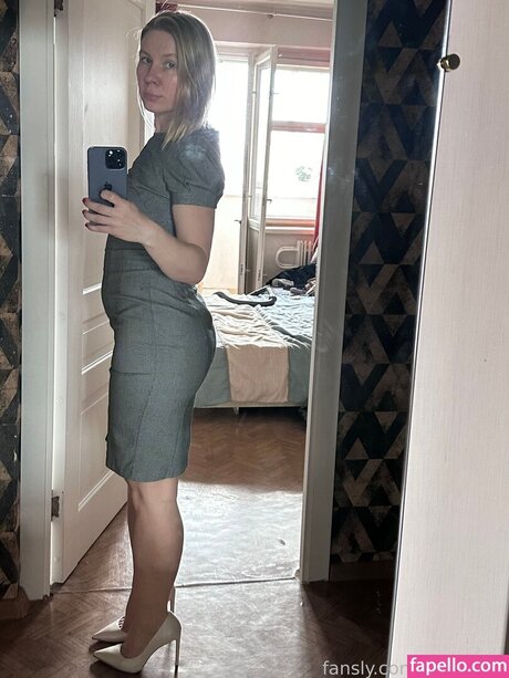 Brie cattii art model galleries