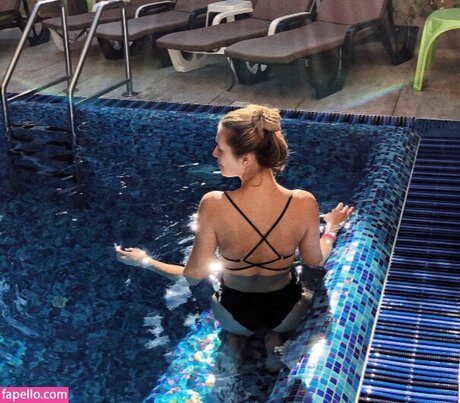 tonyapredko art model galleries