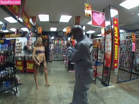 Beautiful Girls Groped star pretty photo