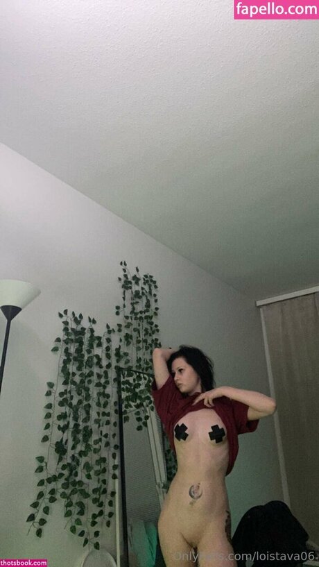 Loistava06 nude model photo