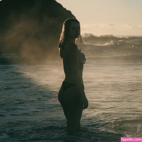 Kai Hoare perfect model galleries