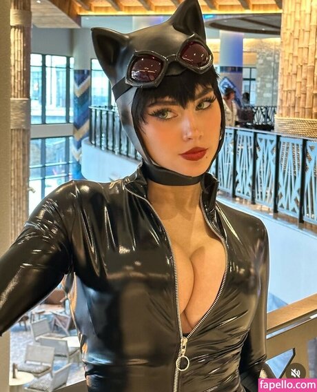 lizgrimess model nice pic