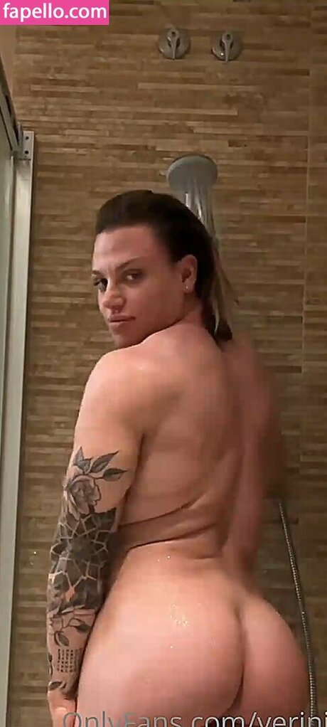 verininini pornstar naked picture