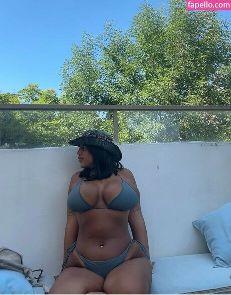 Maya Gorali xxx model img