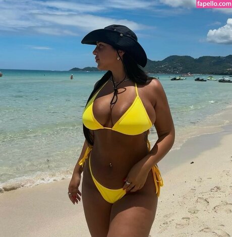 Maya Gorali nude pornstar photo