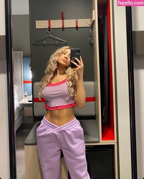 Zayda Steel hd pornstar picture