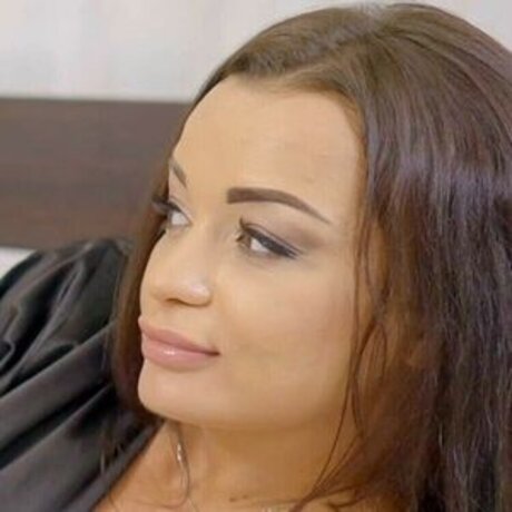 Daphne Klyde star perfect pic