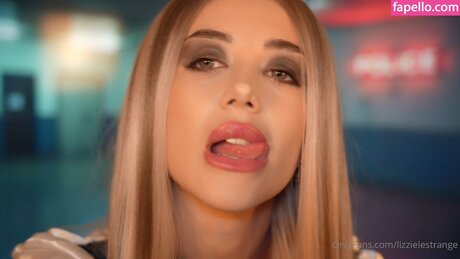 LizzieLestrange model xxx gallery