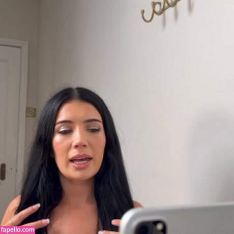 Tatti Roana best star pictures