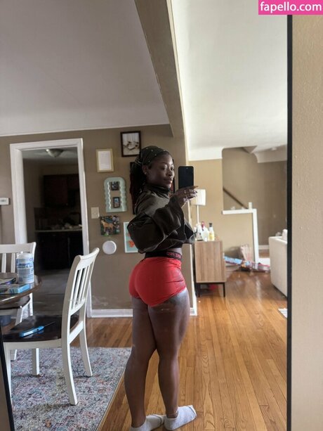 Locdbree pornstar beautiful img