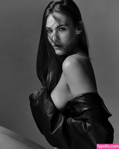 Julie Boye top actress photos