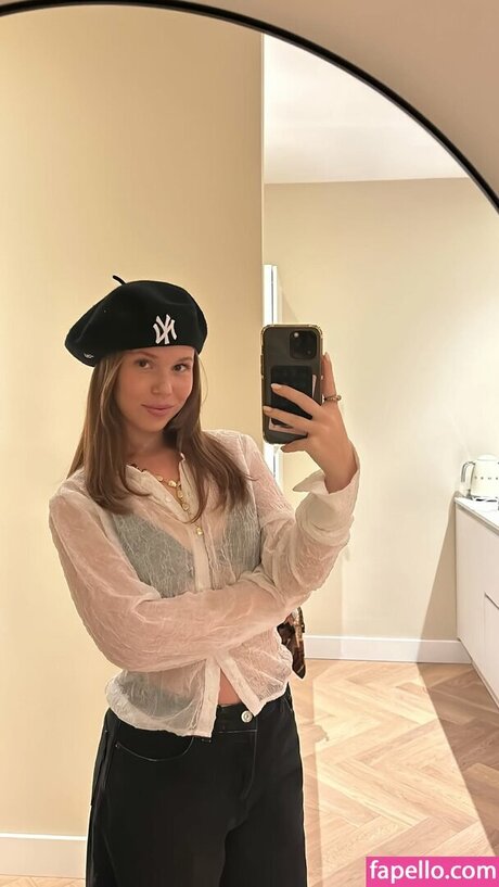 Rhode Kok top pornstar photo