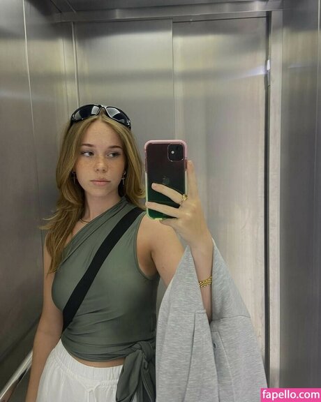 Rhode Kok perfect pornstar archive